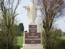 Photo paysage et monuments, Capinghem - le monument aux morts