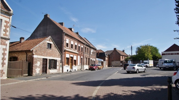 Photo Douchy-les-Mines - le Village