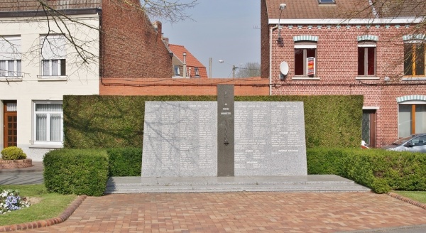 Photo Erquinghem-Lys - le monument aux morts