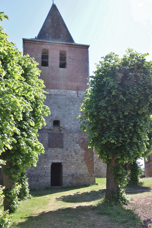Photo Escarmain - église Saint jean baptiste