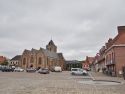 Photo paysage et monuments, Esquelbecq - église Saint Folquin