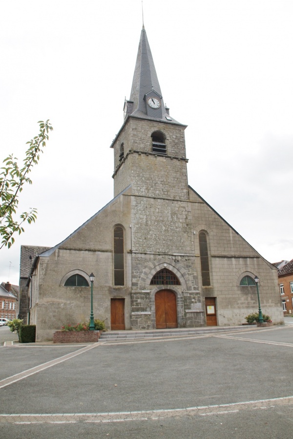 Photo Étroeungt - église saint Martin