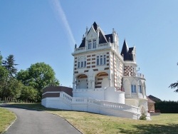 Photo paysage et monuments, Famars - le Château