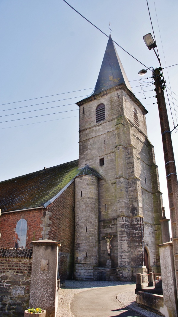 Photo Flines-lès-Mortagne - L'église