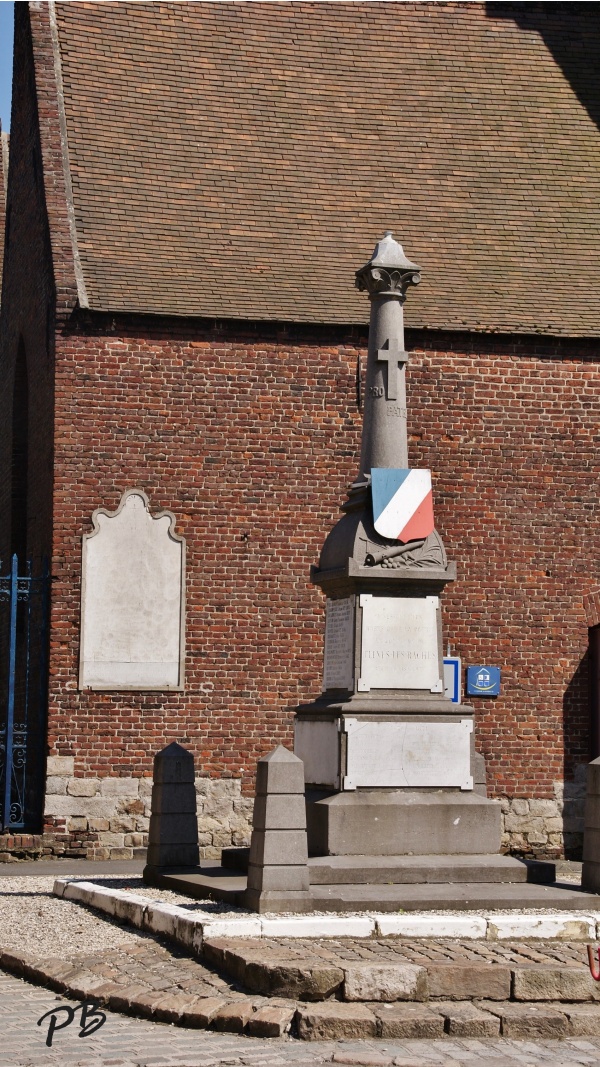 Photo Flines-lez-Raches - Monument aux Morts