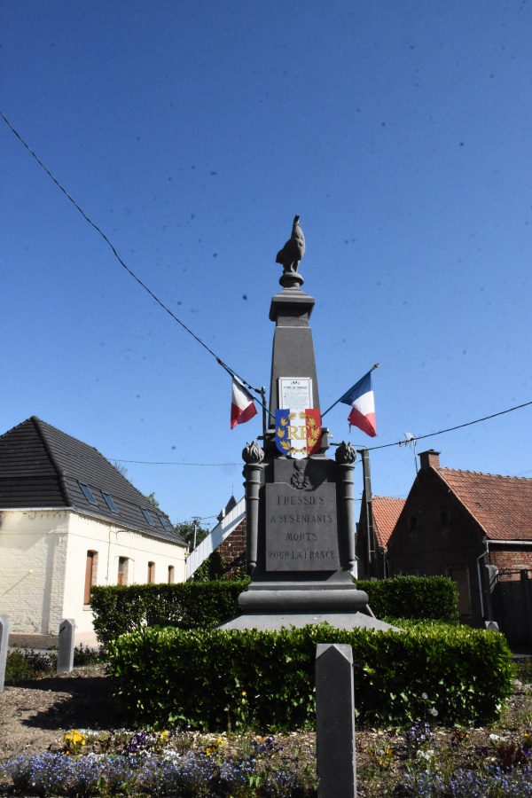 Photo Fressies - le monument aux morts