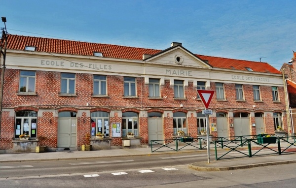 Photo Fromelles - La Mairie