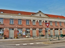 Photo paysage et monuments, Fromelles - La Mairie