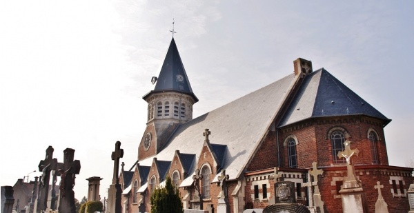 Photo Fromelles - L'église