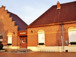 Photo paysage et monuments, Genech - La Mairie