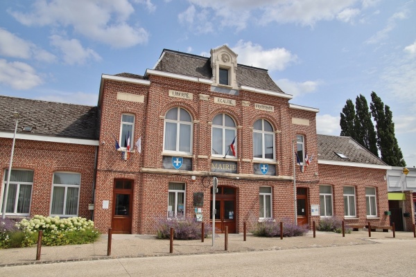 Photo Gognies-Chaussée - la mairie