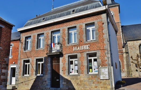 Photo Gommegnies - La Mairie