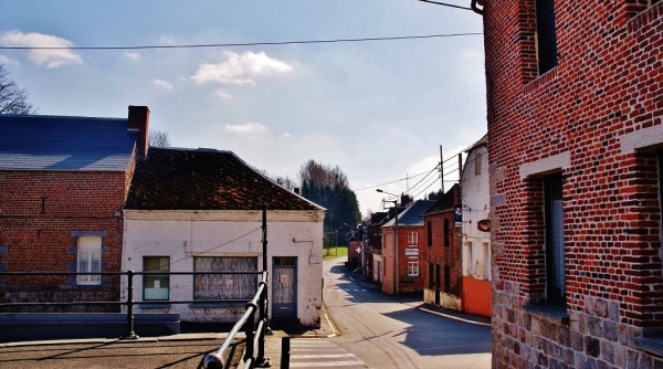 Photo Gommegnies - La Commune