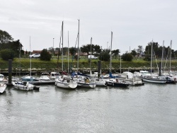 Photo paysage et monuments, Gravelines - le port