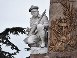 Photo paysage et monuments, Gravelines - Le Monuments aux Morts