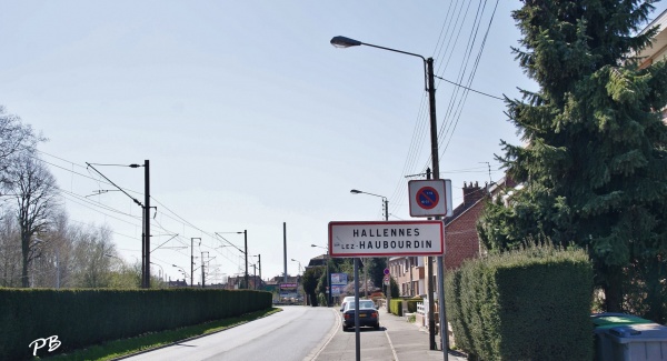 Photo Hallennes-lez-Haubourdin - Le Village