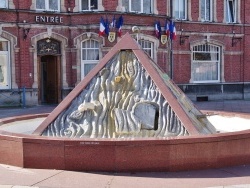 Photo paysage et monuments, Halluin - Hotel-de-Ville