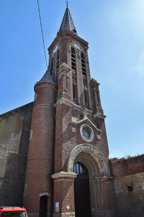 Photo Haspres - église Saint Hugues