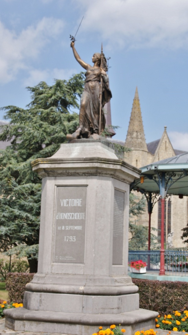 Photo Hondschoote - le monument