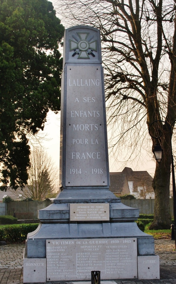 Photo Lallaing - Monument-aux-Morts