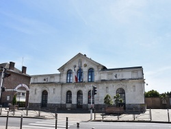 Photo paysage et monuments, Maing - la Mairie