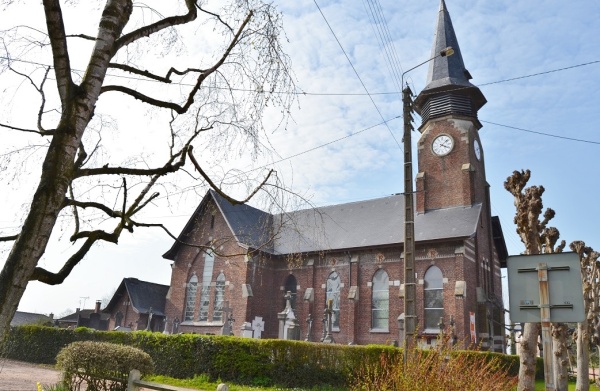 Photo Le Maisnil - église Saint Pierre