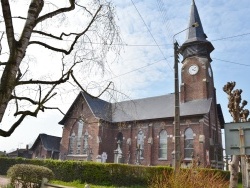 Photo paysage et monuments, Le Maisnil - église Saint Pierre