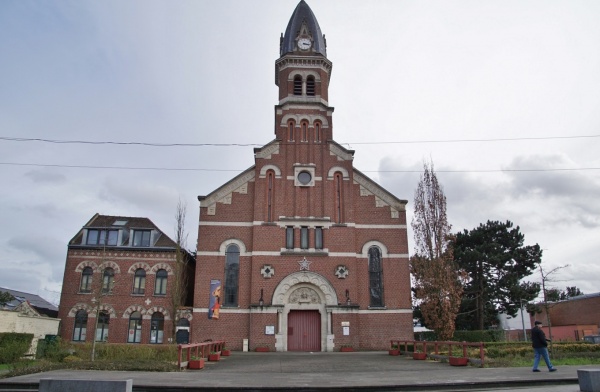 Photo Mouvaux - église saint François d'assise