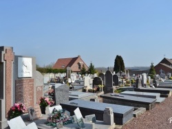 Photo paysage et monuments, La Neuville - Cimetière