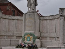 Photo paysage et monuments, Pérenchies - le monument aux morts