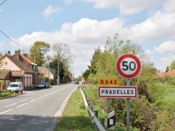 Photo paysage et monuments, Pradelles - le village