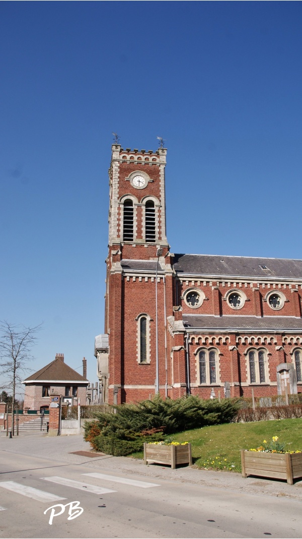 Photo Radinghem-en-Weppes - ++église St Vaast