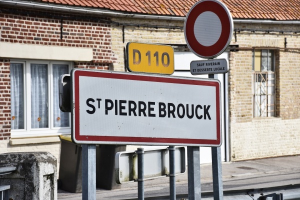 Photo Saint-Pierre-Brouck - Saint Pierre brouck (59630)