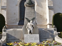 Photo paysage et monuments, Santes - le monument aux morts