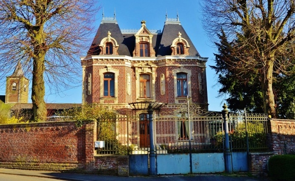 Photo Villers-Pol - La Commune