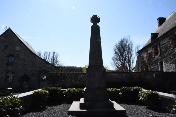 le monument aux morts