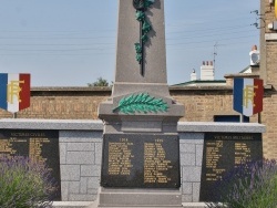 Photo paysage et monuments, Watten - le monument aux morts