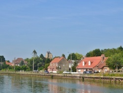 Photo paysage et monuments, Watten - la commune