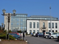 Photo paysage et monuments, Wattrelos - Hotel-de-Ville