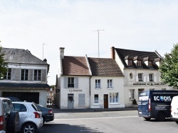 Photo paysage et monuments, Attichy - le Village