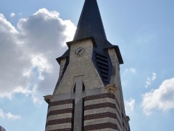 Photo paysage et monuments, Beaulieu-les-Fontaines - le clocher église Notre Dame