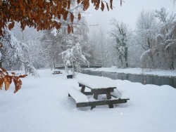 Photo paysage et monuments, Breuil-le-Sec - Breuil : la passerelle en hiver