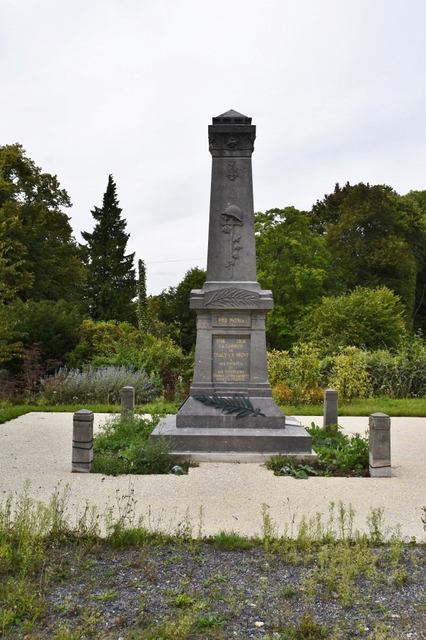 Photo Tracy-le-Mont - le monument aux morts