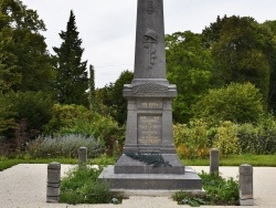 Photo paysage et monuments, Tracy-le-Mont - le monument aux morts