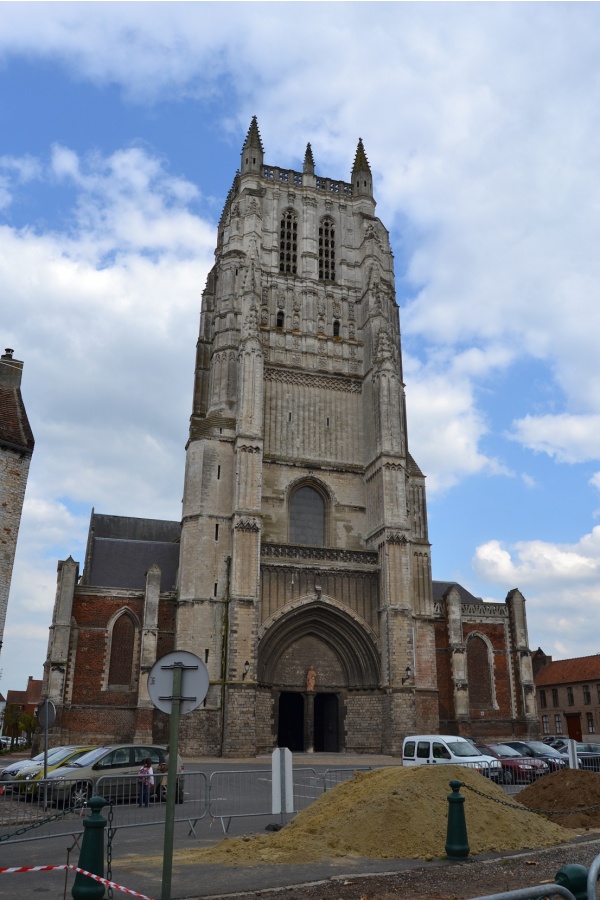 Photo Aire-sur-la-Lys - église Saint Pierre