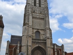 Photo paysage et monuments, Aire-sur-la-Lys - église Saint Pierre