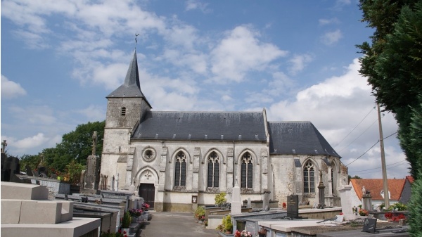 Photo Alquines - église Saint Nicolas
