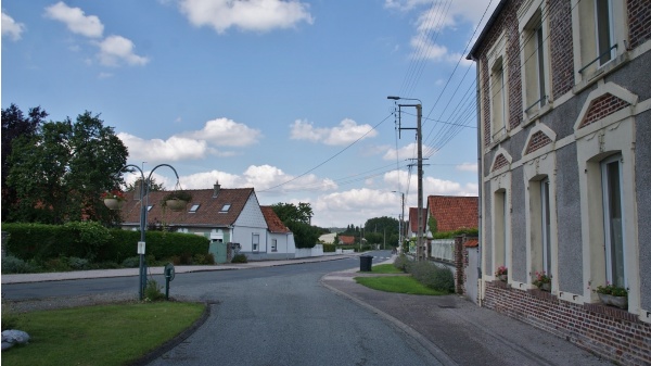 Photo Aubin-Saint-Vaast - le Village