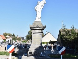 Photo paysage et monuments, Balinghem - le monument Aux Morts