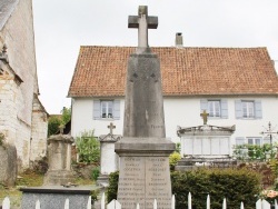 Photo paysage et monuments, Bernieulles - le monument aux morts